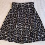 LuLaRoe Azure Skirt Size S-M Black & White Geometric Print A-Line Knee Length Photo 7