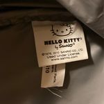 Sanrio Women’s 2010  hello kitty Japan small handled travel bag! Photo 3