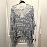 Skies Are Blue White and Blue Kimono Top Sz L Photo 1