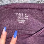 Time & Tru Crew Neck Sweatshirt Photo 2