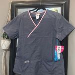 Urbane Scrubs Top Photo 0