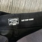 Levi's Signature by Levi Strauss baby bump Skinny Jeans - Black Photo 5