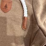 Wanakome  Canada new sweatshirt size large-This is the nicest sweatshirt ever Photo 4