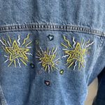 Forever 21  PLUS PREMIUM JEAN JACKET EMBROIDERED STARS RAW HEM XS Photo 11