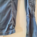 Lululemon  Athletica Run: Sunbeam Ruched Long Sleeve Pullover, Stony Grey sz. 2 Photo 12