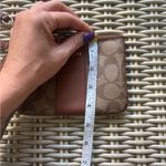 Coach  Signature C Leather Wristlet‎ Photo 7