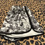 Zelos  shorts Large Photo 0