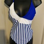 SheIn NWOT Blue & White One Piece Swimsuit, Large Photo 1