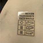 Yoki  Womens Wedge Mule Sandal shoes floral flower 70s style size 6.5 tropical Photo 8