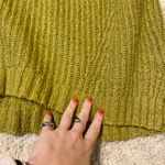 American Eagle Sweater Photo 1