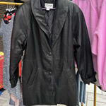 Liz Baker Leather jacket Photo 0