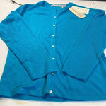 Carolyn Taylor  women’s sweater S/C Photo 9