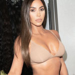 SKIMS NWT  Everybody Triangle Bralette CLAY Bra  Nude Beige Size S Photo 0