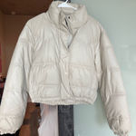 fab'rik Cream cropped puffer jacket Photo 0