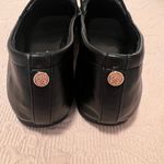 Vince Camuto Black Flats Classic Minimalist Style Photo 2