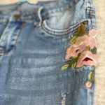 Women's Cali 1850 Size 5 Blue Denim High Rise Stretch Jeans Floral Pattern Photo 1