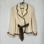 Carlisle  NY Wool Bamboo Combo 100% Silk  Jacket Blazer Cream Leopard size 8 Photo 2