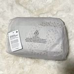 Lululemon NWT 1L Vapor White with Studded Logo Everywhere Belt Bag Photo 7