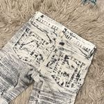 Alice + Olivia jeans Photo 3