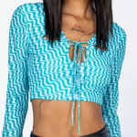 Princess Polly NWT  Winston top‎ cut out cropped long sleeve Photo 0