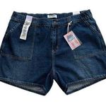 Wax Jean  Plus Woman Dark Wash Pockets Denim Jean Skater Shorts Size 3X NEW Photo 0