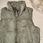 H&M Cropped Vest  Photo 1