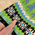 Quacker Factory VTG  Zip Up Sweater Woman’s Size Medium Bright Green Snowflake Photo 10