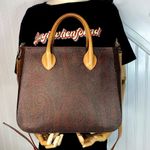 ETRO Milano Red Paisley Top Zipper Crossbody Shoulder Bag Stunning Condition Photo 1