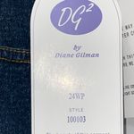 NWT WO SIZE 24 Petite DG2 by Diane Gilman Embroidered Denim Jeans Blue Photo 2