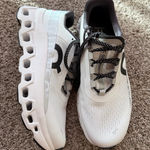 on cloud  Running Shoes Photo 0