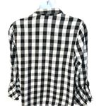 Time & tru cute black and white checkered shirt! Great for fall Size XL Photo 4