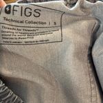FIGS  Yola Skinny Scrub Pants Women Small Gray Medical Nursing Comfy Cargo small Photo 3
