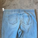 Old Navy  Rockstar Super Skinny Mid Rise Jeggings SIZE 26S Photo 5