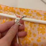 Sundry NWT  Top Photo 2