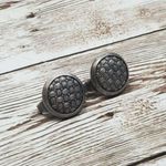Vintage Clip On Earrings Photo 2