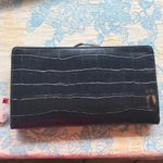 Mundi Snap clutch wallet by mundo black NWT vegan alligator Photo 1