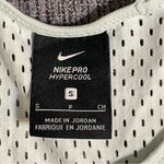 Nike  Pro HyperCool Women’s Tank Top Photo 9