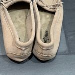 Minnetonka  Cream Suede Moccasin Loafer - size 6.5 Photo 4