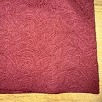 Loft Women's Jacquered Floral Patterned Short-sleeve Burgundy Crewneck Top Photo 2