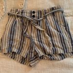 Ivy and Main Flowy shorts Photo 3