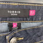 Torrid  Straight Leg Dark Denim Jeans Sz 22 Photo 3