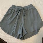 Amazon Long Sleeve and Shorts Knit Pajama Set Photo 2