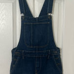 Old Navy  Women’s Blue Denim Overall Shorts Dark Wash Retro Classic Trendy Size S Photo 0