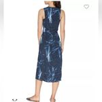 Halston Heritage
Printed Double-Slit Dress Large Photo 1