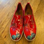 Golo Vivian Platform Silk Floral Shoes Size 9 red asian Photo 1