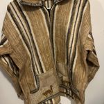 Hippie Brown Poncho Coats, Jackets & Vests for Women
Llama sweater Peruvian Size undefined Photo 1
