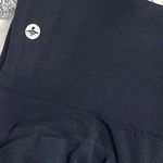 Halara NWT  OneForm Seamless Flow High Waisted Booty Scrunch Yoga Leggings Navy Photo 9