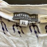 Earthbound Trading Company rayon shirt in XL. GUC. Photo 1