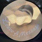 Sun hat “Leave A message” Photo 0