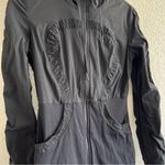 Lululemon  Women’s Dance Studio Reversible Full Zip Up Jacket Size‎ 10 Photo 11